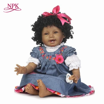NPK boneca renăscut baby doll negru simulare copilul de vinil silicon atinge cel mai bun cadou pentru copiii și prietenii pe Ziua de nastere